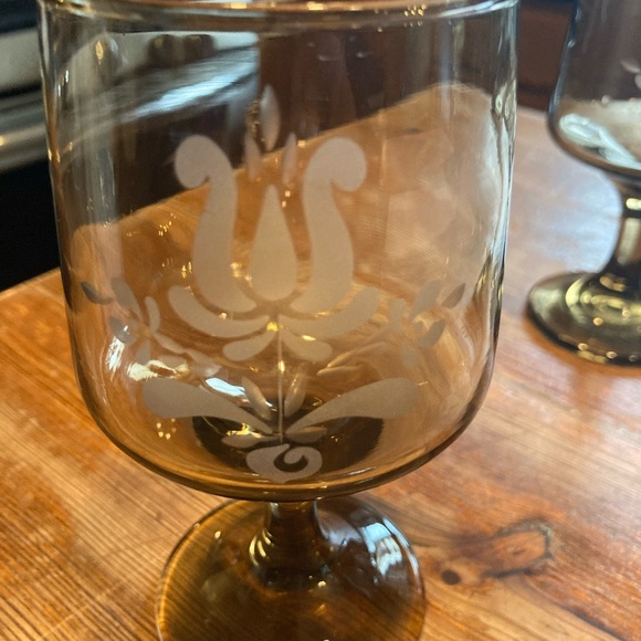 Set a five vintage Pfaltzgraff Village Wine goblets - Picture 7 of 10